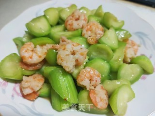 Fried Loofah with Shrimp recipe