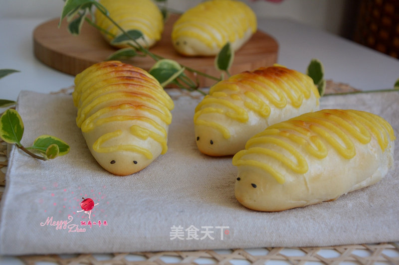 Caterpillar Meat Floss Bread recipe