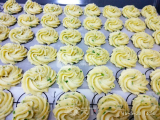 Scallion Cookies-winners of Lezhong Colorful Summer Baking Competition recipe