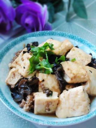 Braised Tofu with Homemade Meat Sauce recipe