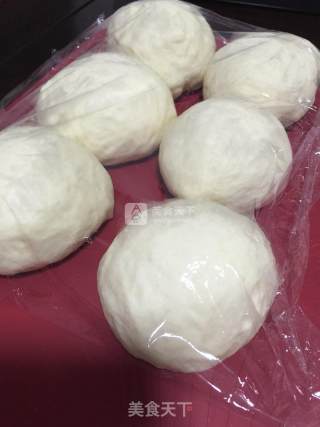 Tiled Almond Chop Bun recipe