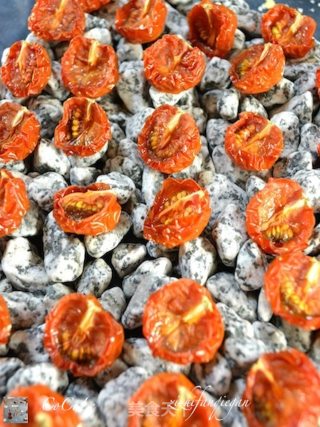 Homemade Mini Dried Tomatoes [part of The Series] recipe