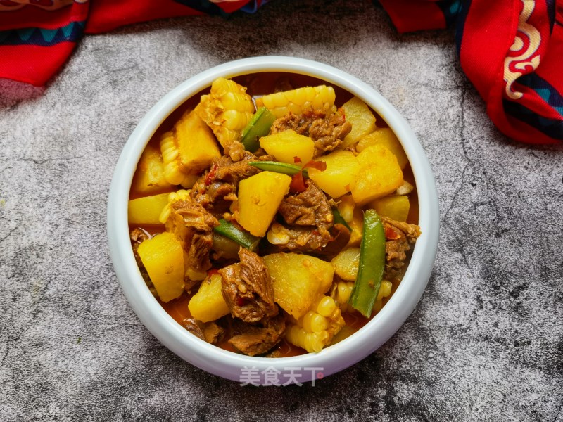 Stewed Beef Ribs with Waxy Corn and Potatoes recipe