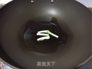 Fried Fish Balls with Lily recipe