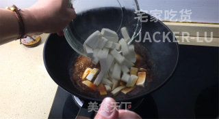 The Lazy Version of Mapo Tofu is Fragrant, Hemp and Spicy. You Can Eat Two Bowls of Rice with The Soup. recipe