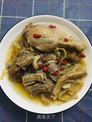 Sand Ginseng Yuzhu Old Duck Soup recipe