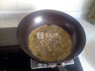 Stir-fried Pork with Garlic Stalk + Egg recipe
