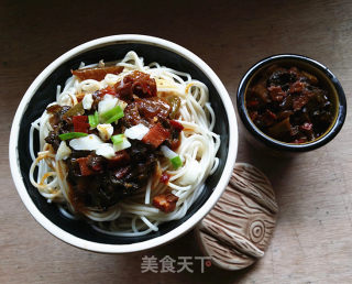 Laotan Pickled Cabbage Beef Sauce Noodles recipe