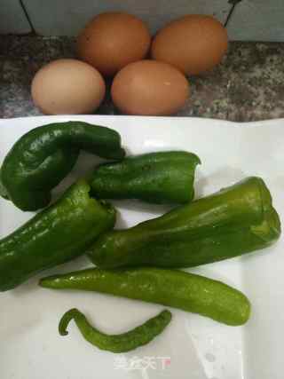 Scrambled Eggs with Green Peppers recipe