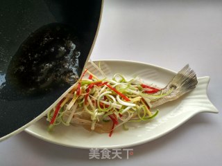 [guangdong] Steamed Sea Bass recipe