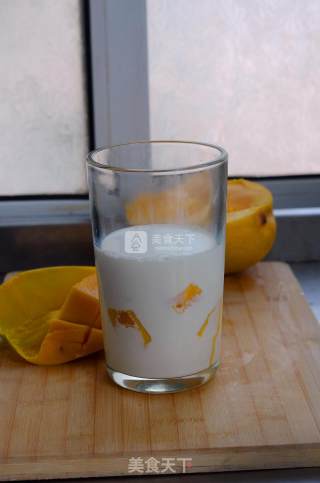 Mango Milkshake recipe