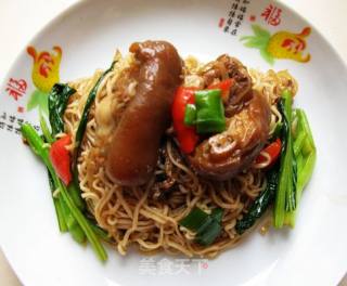 Pork Hand Braised Noodles recipe
