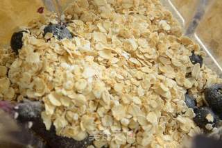 Blueberry Oatmeal Breakfast Milk recipe