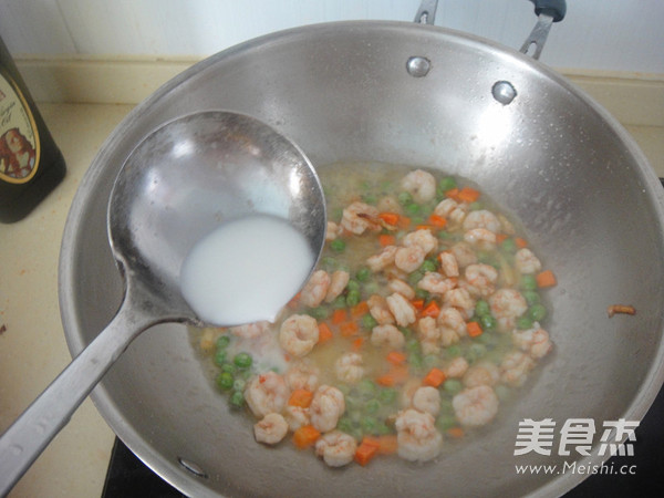 Shrimp and Green Peas recipe