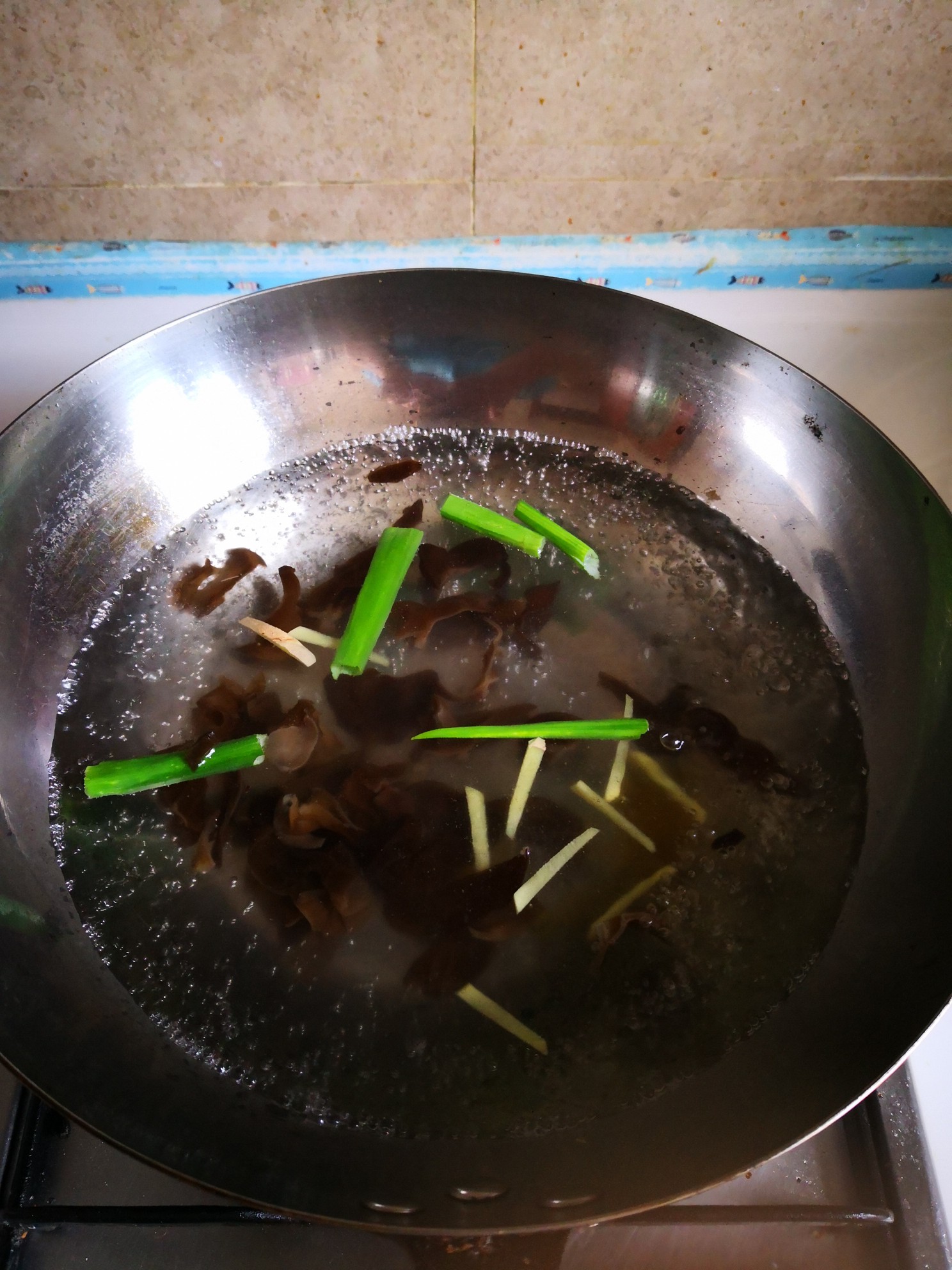 Enoki Mushroom and Shrimp Soup recipe