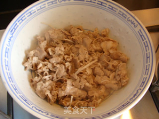 Kimchi Beef Udon Noodles recipe