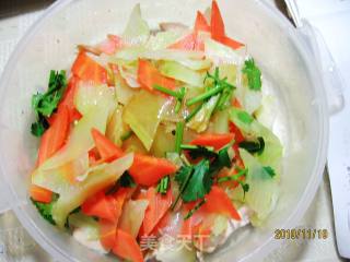 Shredded Chicken with Lettuce and Pepper Oil recipe