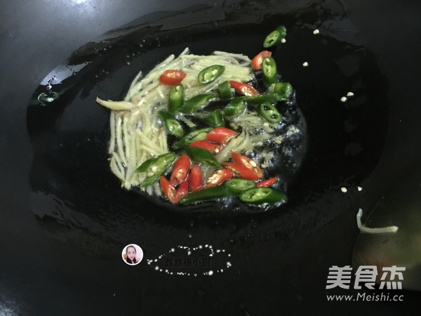 Stir Fried Squid Flower recipe