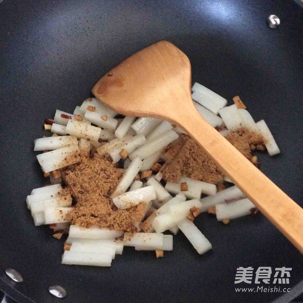 Stir-fried Rice Cake with Brown Sugar recipe