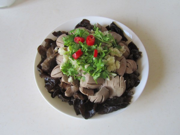 Black Fungus Mixed Kidney Flower recipe