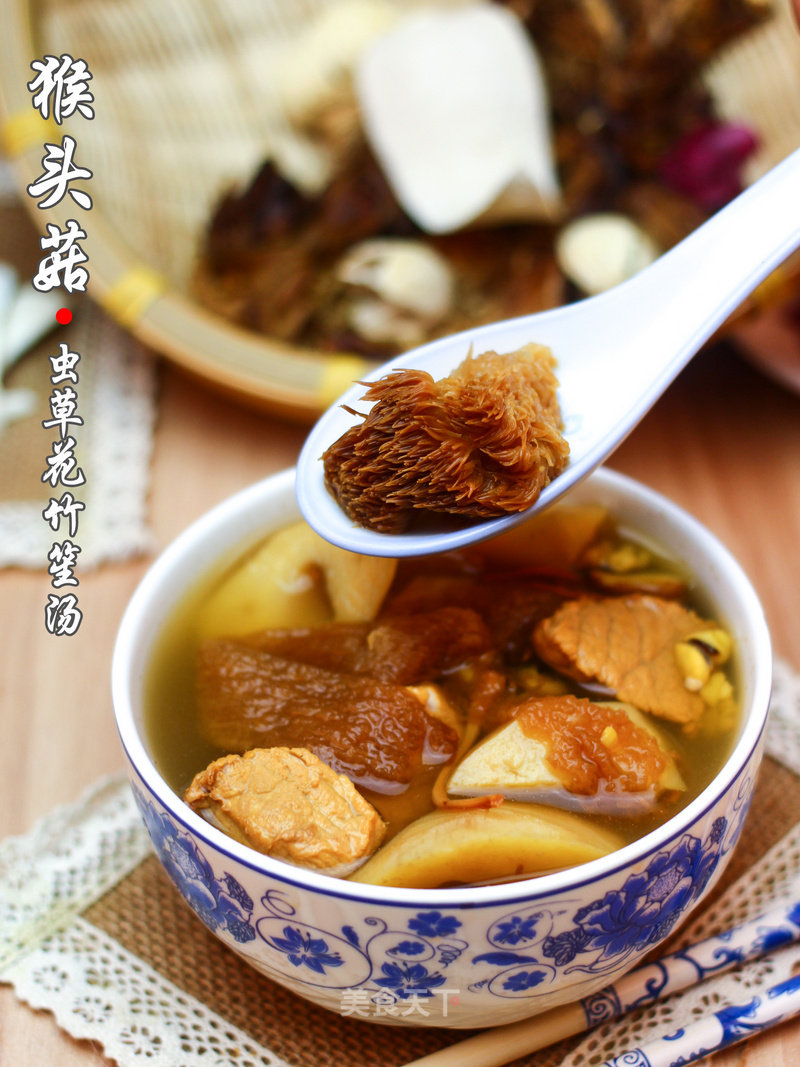 Guangdong Lao Huo Liang Soup-hericium, Cordyceps Flower and Bamboo Fungus Soup recipe