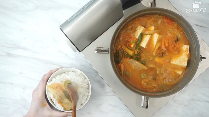 Pork Kimchi Soup