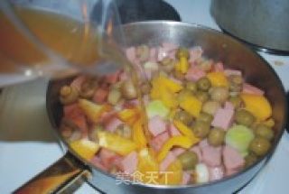 Boiled Ham Sausage with Mushrooms and Olives recipe