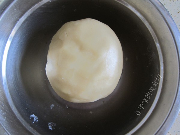 Egg Yolk Mooncake recipe