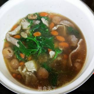 Mulberry Leaf Longan Wolfberry Soup recipe