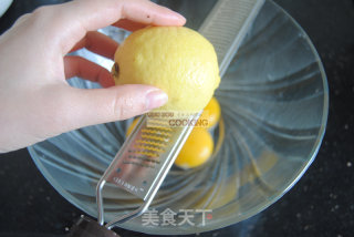 Lemon Strawberry Cake Roll recipe