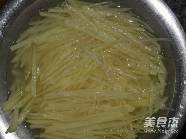 Hot and Sour Potato Shreds recipe