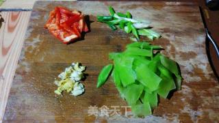 Stir-fried Pork with Lettuce recipe