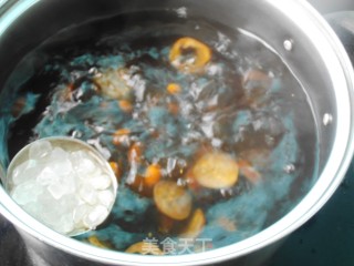Relieving Heat and Sour Plum Soup recipe