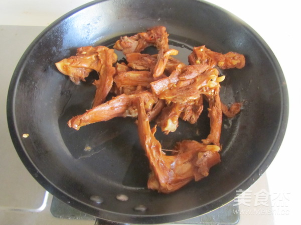 Cumin Duck Clavicle recipe