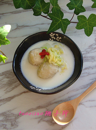 Milky Taro and Cabbage Soup recipe