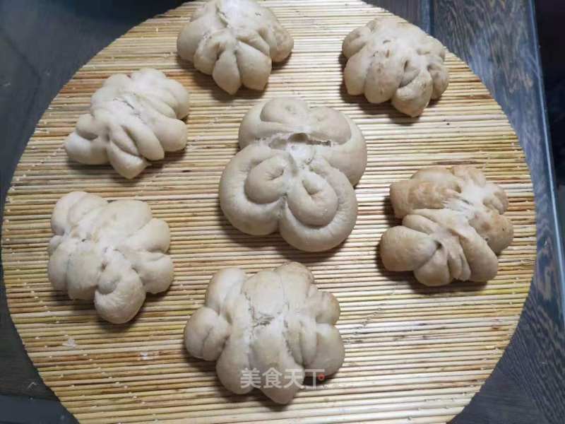 [wuzhen Powder Steamed Buns Homemade Recipe] The Steamed Buns Made in this Way are More Fragrant Than Buns. recipe