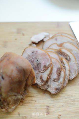 Homemade Five Spice Sauce Pork Knuckle recipe