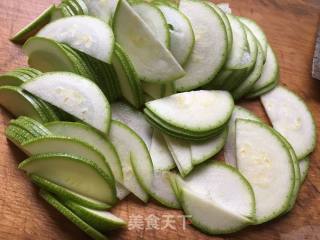 Raw Melon Beef Slices recipe