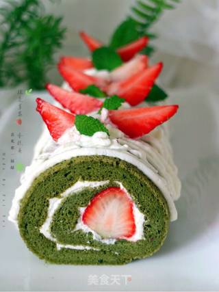 #the 4th Baking Contest and is Love to Eat Festival# Matcha Strawberry Cake Roll recipe