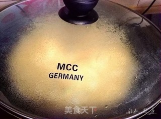 Stir-fried Bao Gu Mi recipe