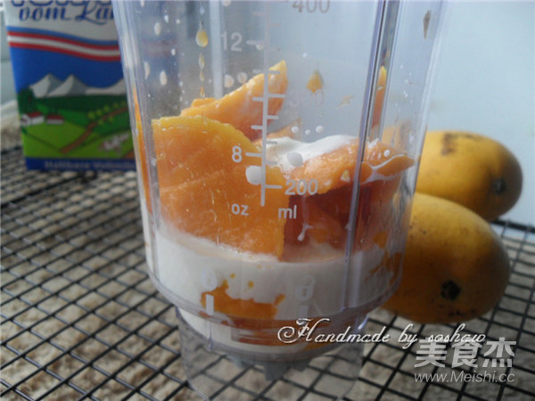 Mango Milk Jelly recipe