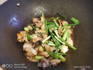 Stir-fried Pork Belly with Bean Sprouts recipe