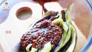 Eggplant is A Frequent Visitor to Home Cooking. Today I Will Introduce A Way to Cool Off The Heat-mixed Eggplant Strips recipe