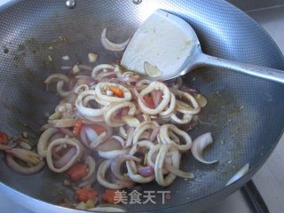 Squid and Purple Potato Noodle recipe
