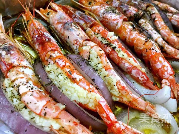 Grilled Argentine Red Shrimp with Garlic and Salt and Pepper recipe
