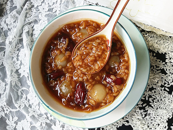 Brown Sugar, Longan and Red Date Soup recipe