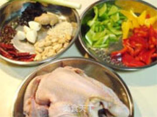 Private Dish "dried Stir-fried Spicy Chicken with Beans and Peppers" recipe