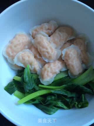 Shrimp Dumplings Hot and Sour Rice Noodles recipe