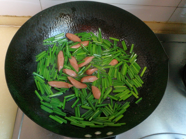 Stir-fried Shrimp with Leek and Egg recipe