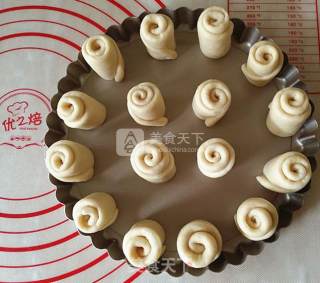 #aca烤明星大赛#flower Pie Pan Bread recipe